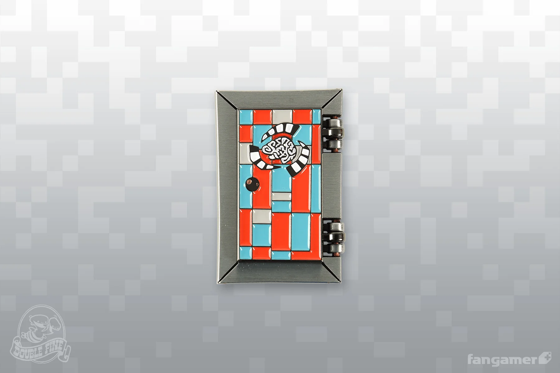 Psycho-Portal Hinged Lenticular Pin - Image 4